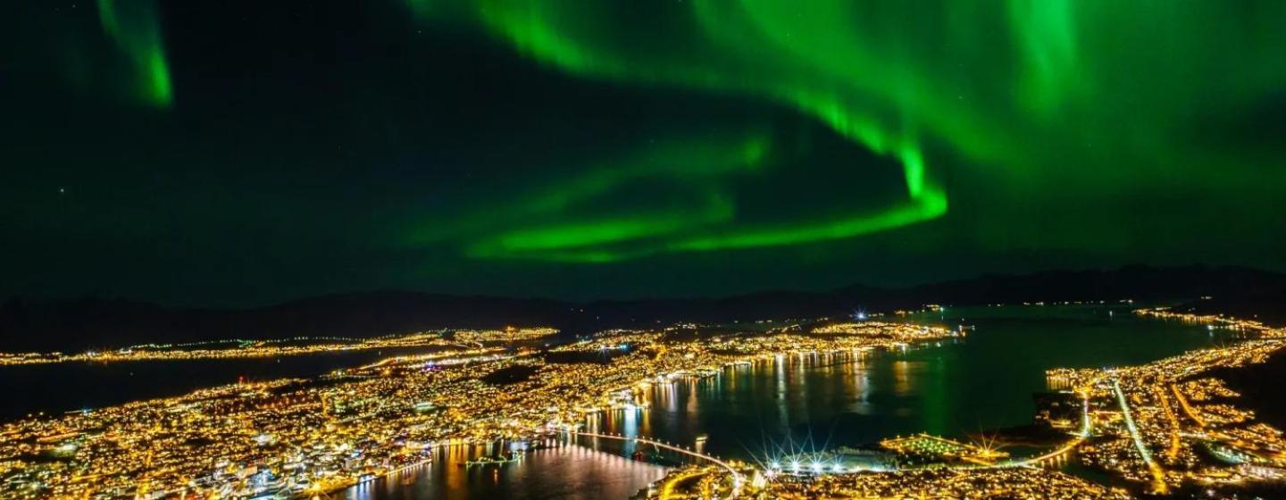 Old Town Square City Center Tromsø Kültér fotó