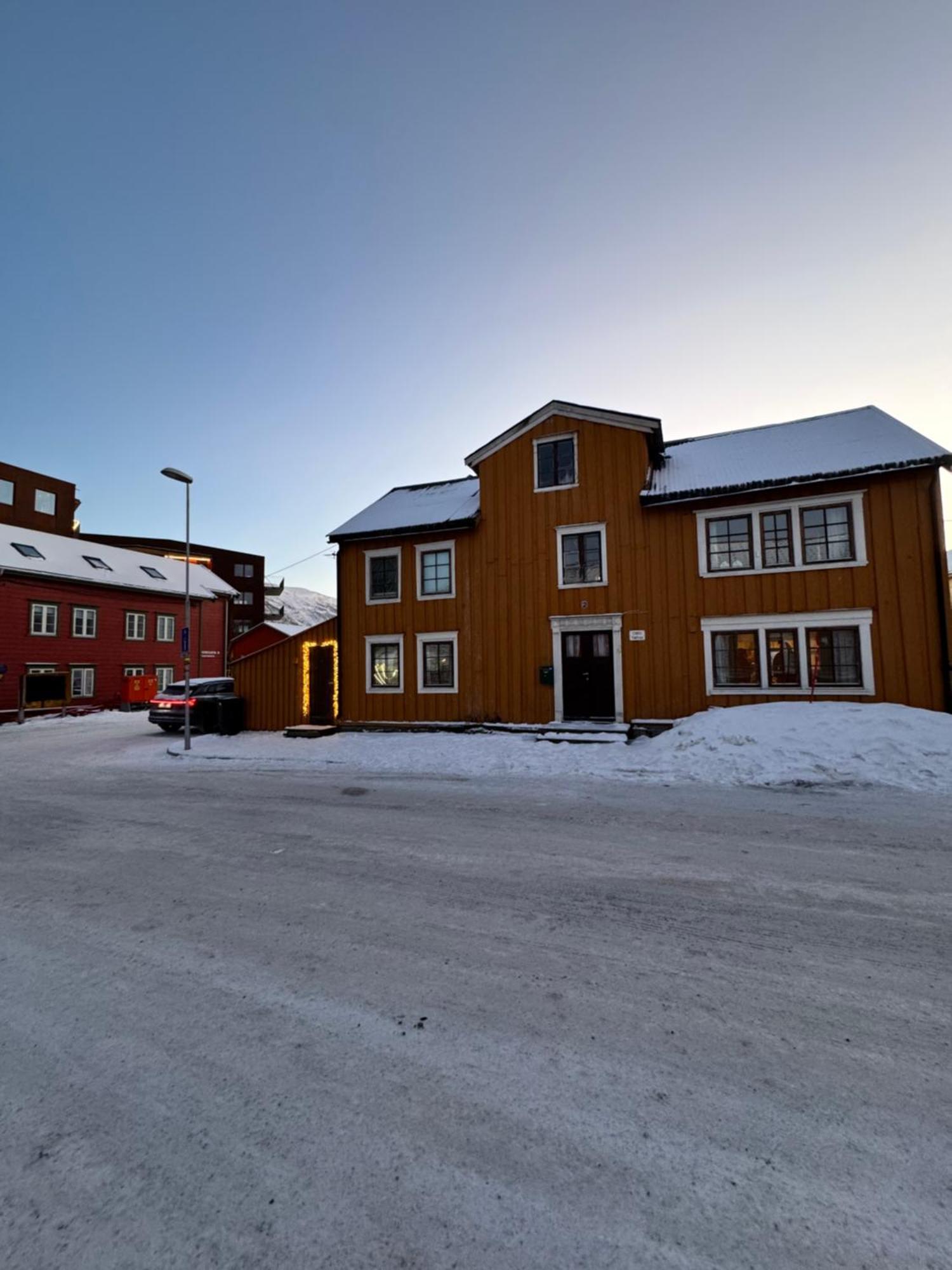 Old Town Square City Center Tromsø Kültér fotó